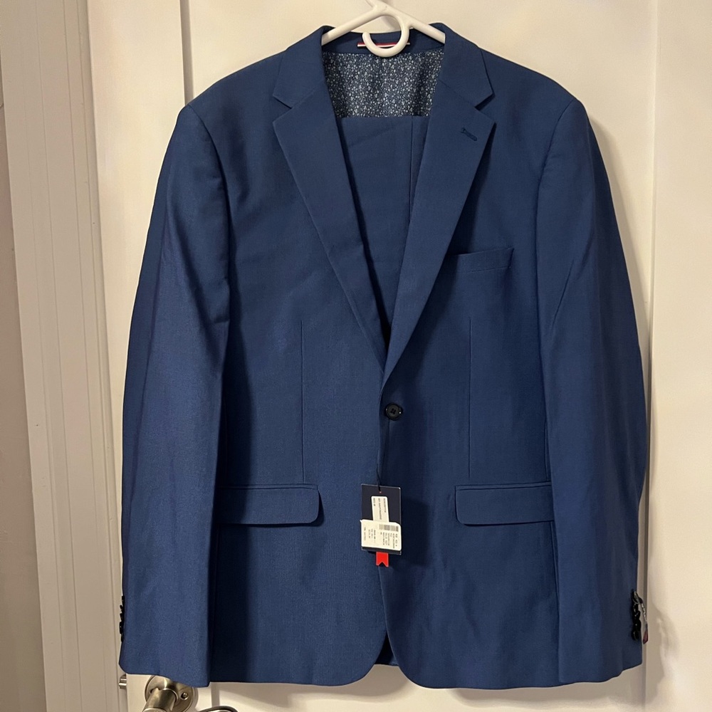 Navy Solid Suit